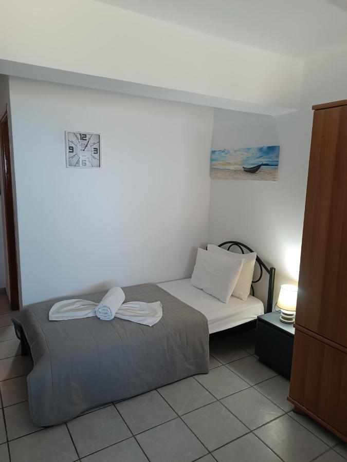 Apartament Voulias Αpartments Kini Zewnętrze zdjęcie